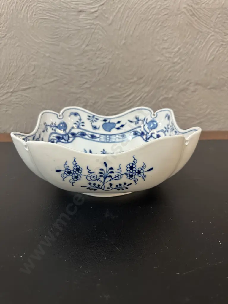 Vintage Meissen Blue Onion Square Serving Bowl Image 1++