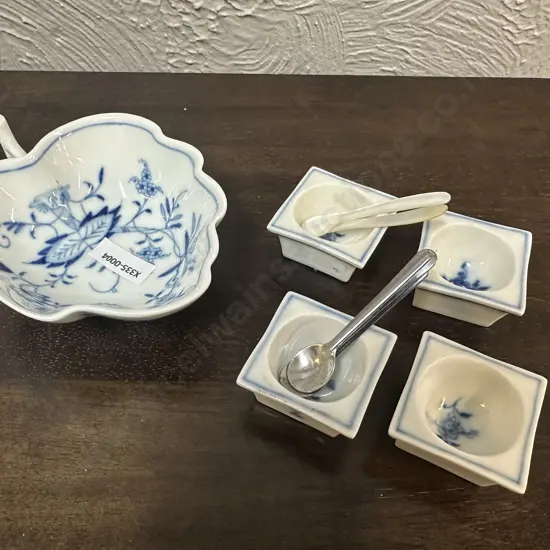 Vintage Meissen Blue Onion Leaf Shaped Nut/Candy Bowl With Condiment Dishes