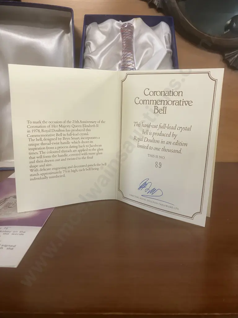 The Coronation Bell by Royal Doulton - 25th Anniversary Queen Elizabeth ll, Hand Cut Full Lead Crystal, 89/1000 Image 1++