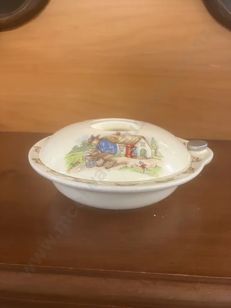 Vintage Royal Doulton Bunnykins Lidded Food Warming Bowl With its Original Plug Image 1++