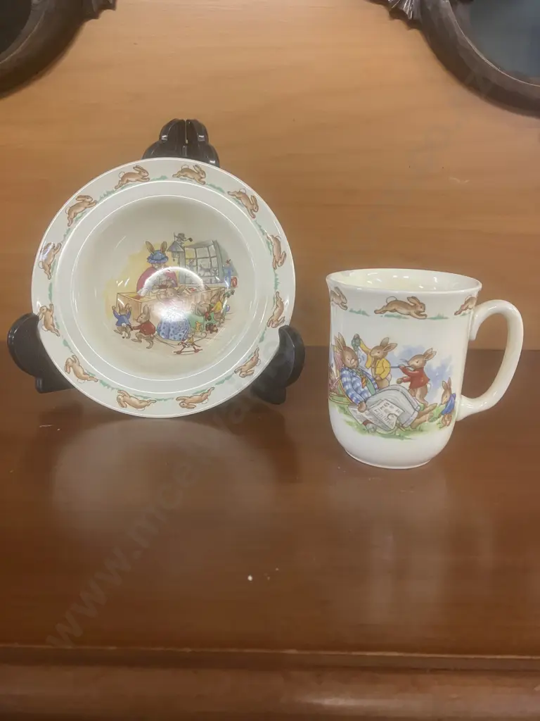 Vintage Royal Doulton Bunnykins Cup & Bowl Image 1++