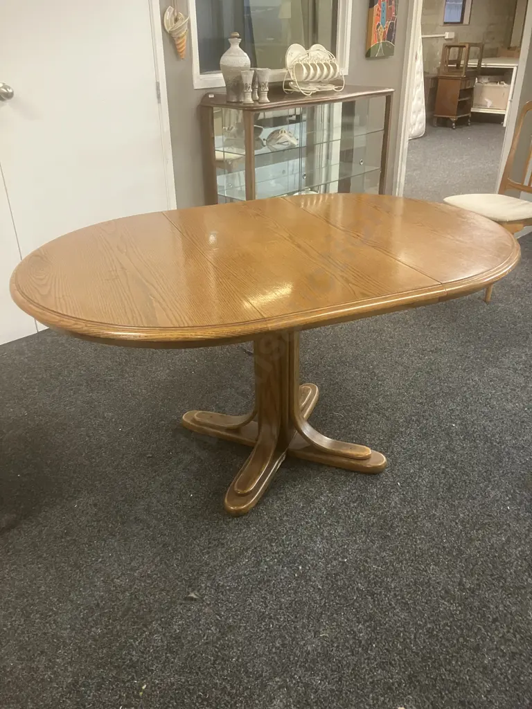 MCM Scandinavian Style Round Oak Extendable Dining Table & 4 Oak Slat Back Chairs Image 1++