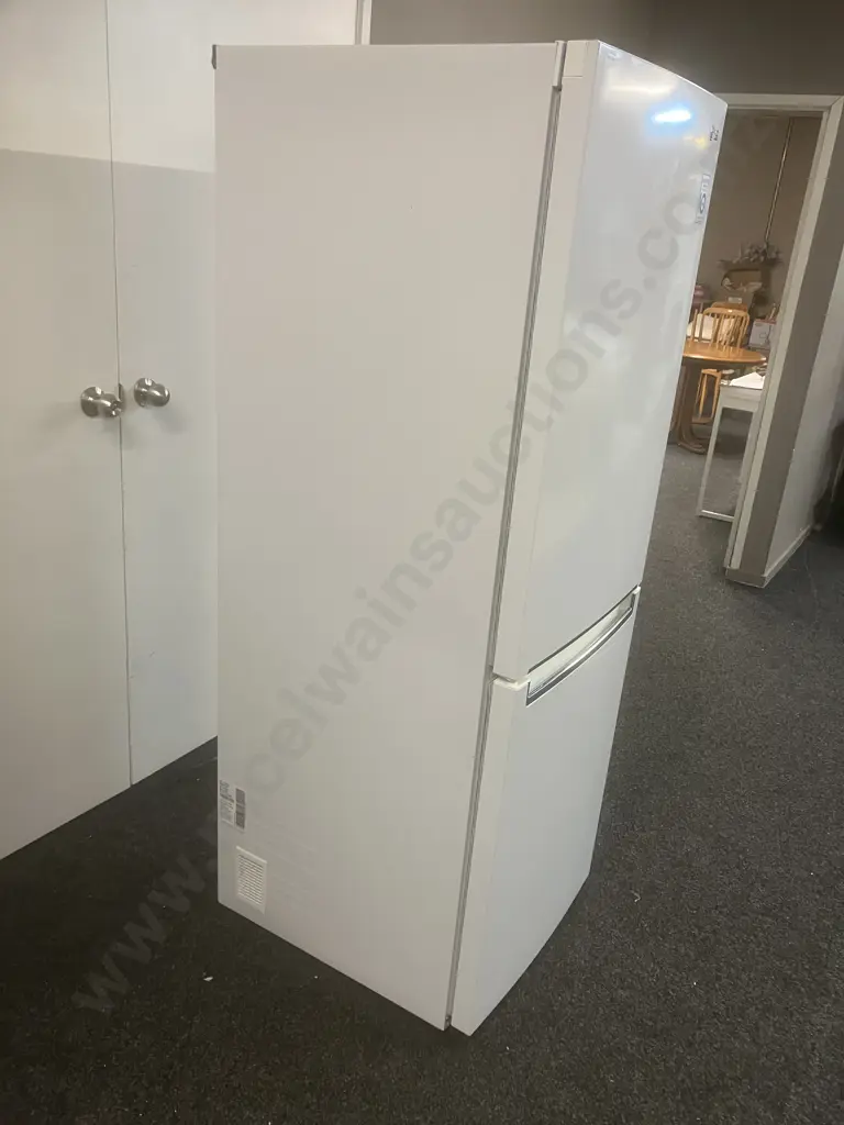 LG Fridge Freezer Model GB-335WL 335 Litre, White Image 1++
