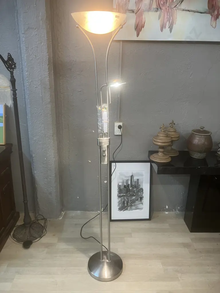 Mother & Child Metal Halogen Floor Lamp Image 1++