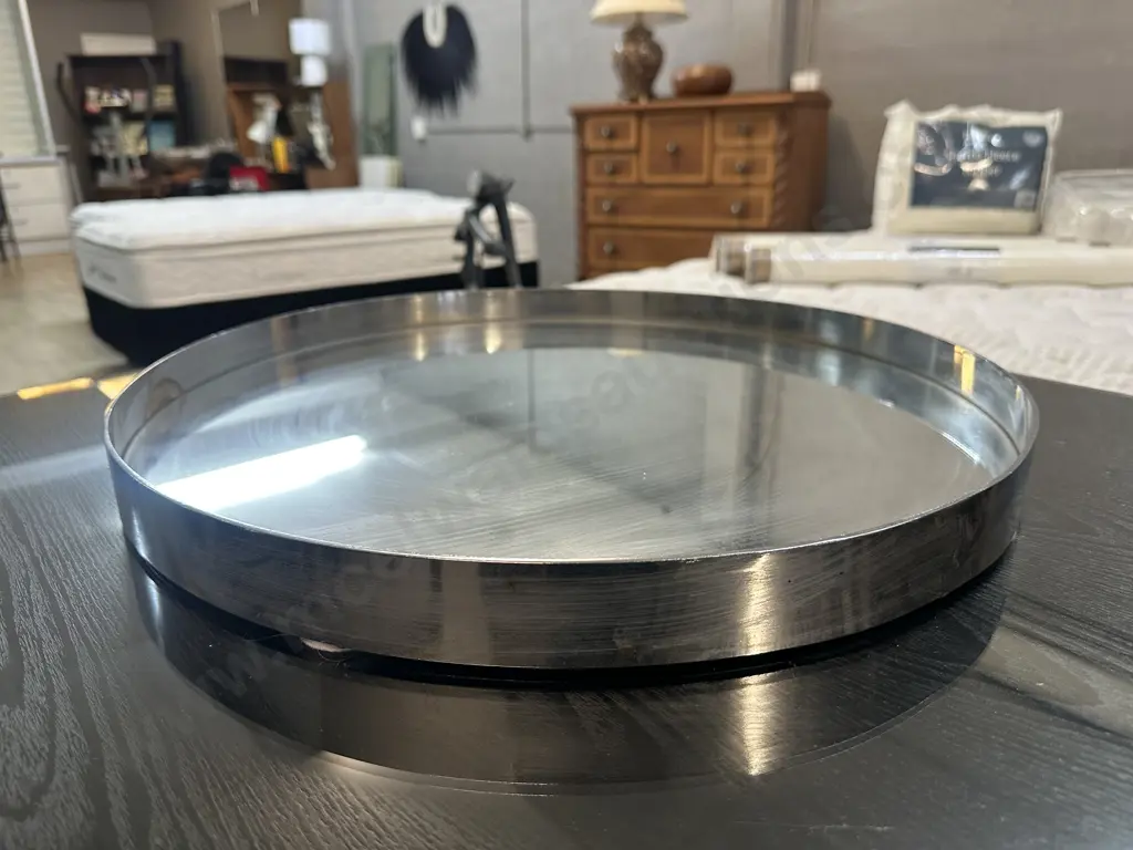 Large Circular Stainless Steel Serving Tray With Raised Rim Dia50cm. Image 1++