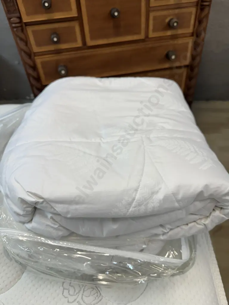 Kapaca Alpaca Fibre Four Seasons King Size Duvet Inner Image 1++