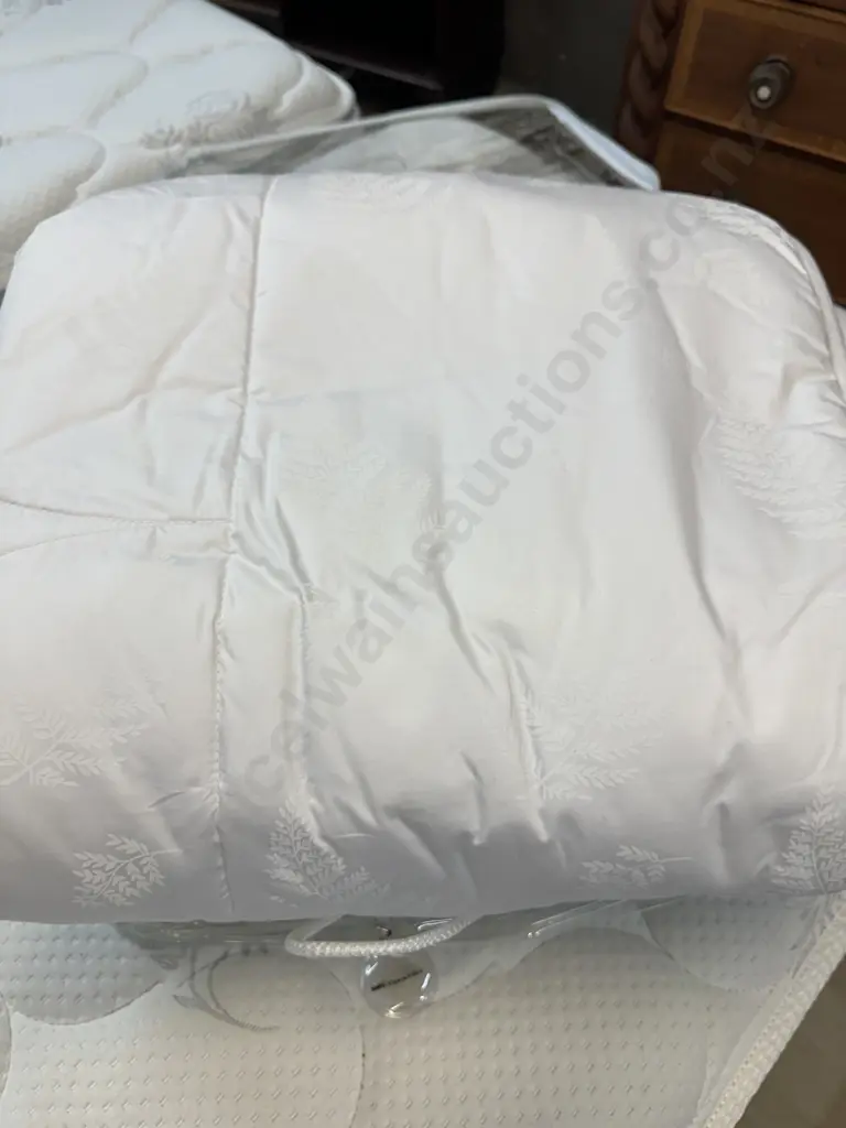 Kapaca Alpaca Fibre Four Seasons King Size Duvet Inner Image 1++