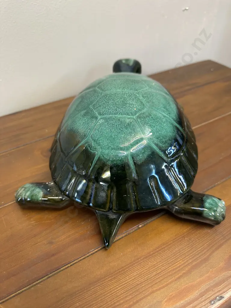Vintage Blue Mountain Pottery Turtle Figurine Green & Black Glaze 31cm. Image 1++