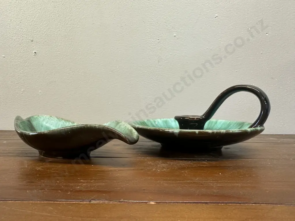Vintage Blue Mountain Pottery Candle Stick Holders x2 Green & Black Glaze Image 1++
