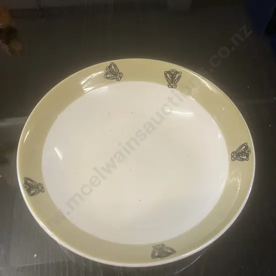 A Vintage 1960's Crown Lynn Saucer - Olive Green Band Border with Tekoteko Figures. Dia 14.3cm