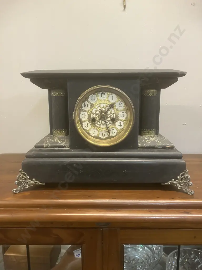 Authentic Late 19th–Early 20th Century Waterbury Clock Co. USA Mantel Clock Image 1++