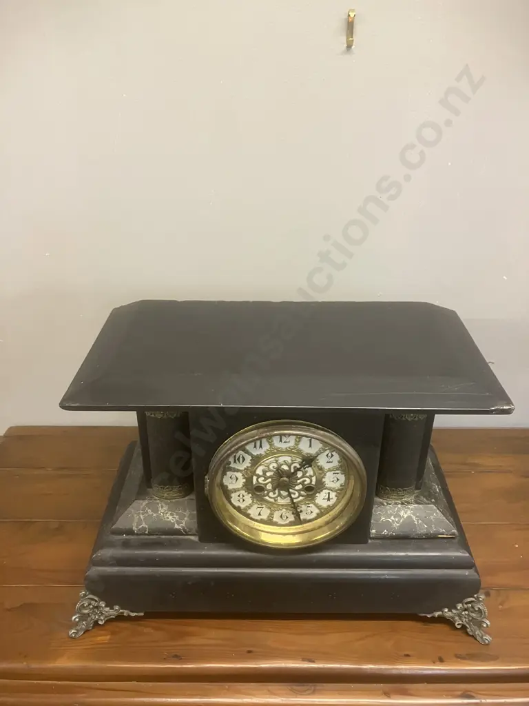 Authentic Late 19th–Early 20th Century Waterbury Clock Co. USA Mantel Clock Image 1++
