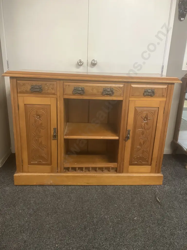 Antique Kauri & Burr Sideboard With Hand Carved Panels, Ornate Handles, 3 Drawer, 2 Door. H97 W139 D46cm Image 1++