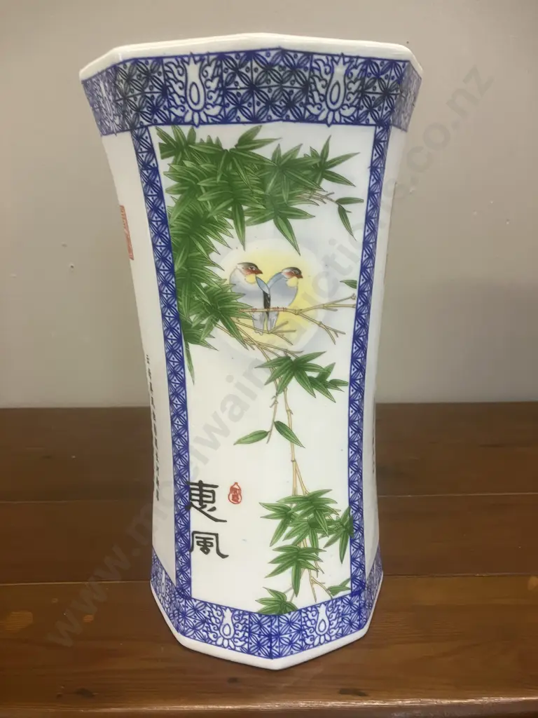 Vintage Chinese Hexagonal Porcelain Vase. 28 x 16cm Image 1++
