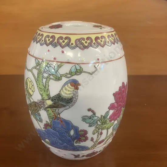 Vintage 1960s Handpainted Chinese Porcelain Tea Caddy With Pierced Lid. H15cm