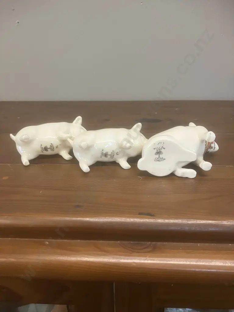 Vintage Arcadian Miniature Crested Pigs x 3 - England Image 1++