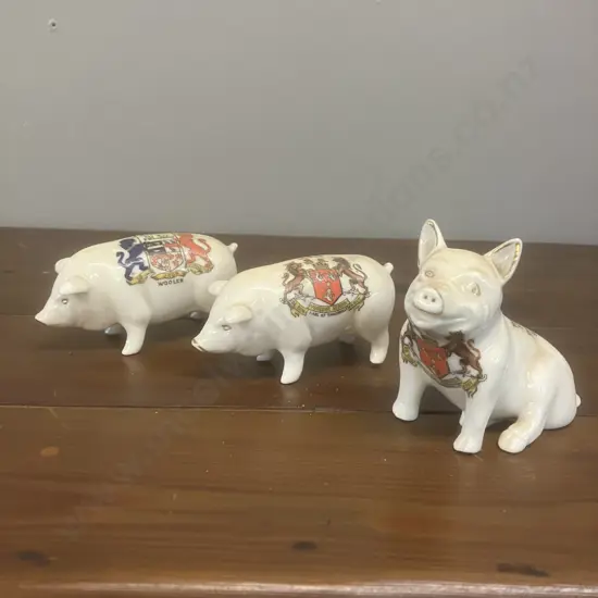 Vintage Arcadian Miniature Crested Pigs x 3 - England