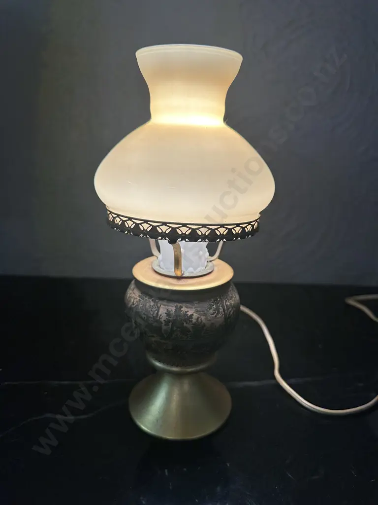 Small Murray Feiss Hand Made Hurricane Lamp Made In Florentine Italy Stamped On Base H25cm. Image 1++