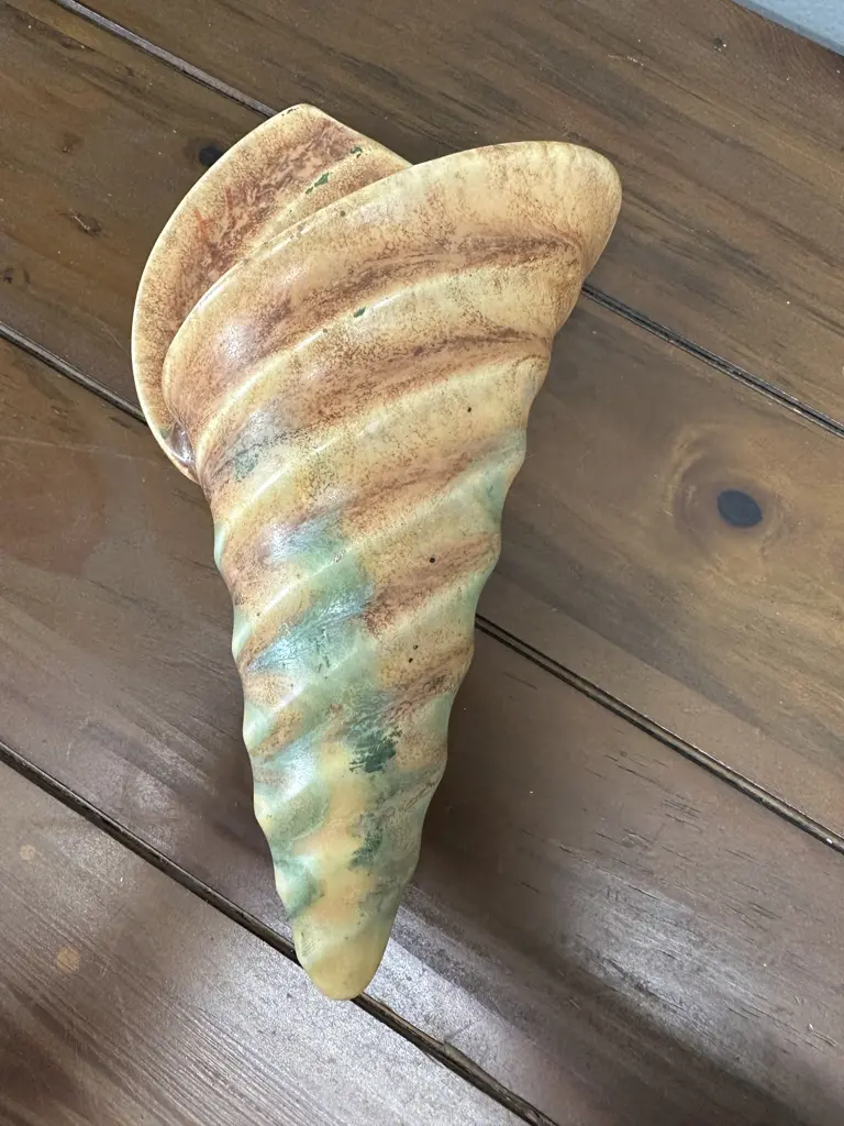 Art Deco Beswick Ceramic Sea Shell Pocket Vase Mottled Yellow/Brown & Green Glaze H23cm. Image 1++
