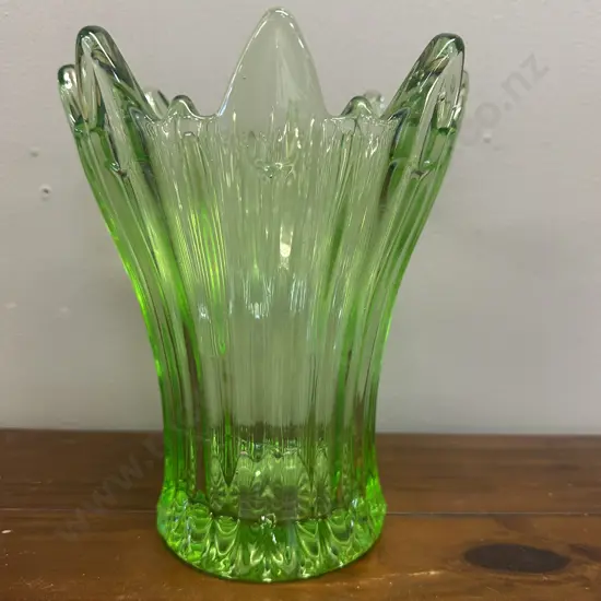 Vintage Sowerby Art Deco Green Pressed Glass Posy Vase H20cm.