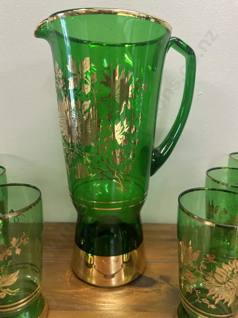 Mid Century Green Pitcher With Six Matching Glasses Gold Etched Floral Detail Image 1++