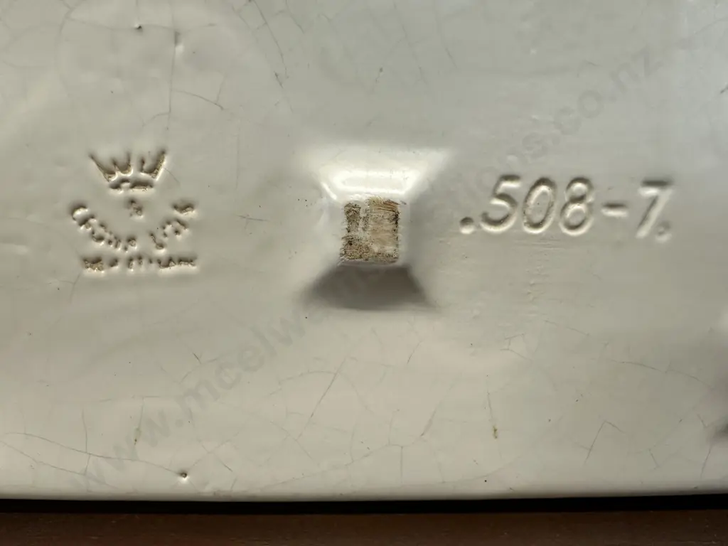 Crown Lynn Trough Vase #508-7 Image 1++