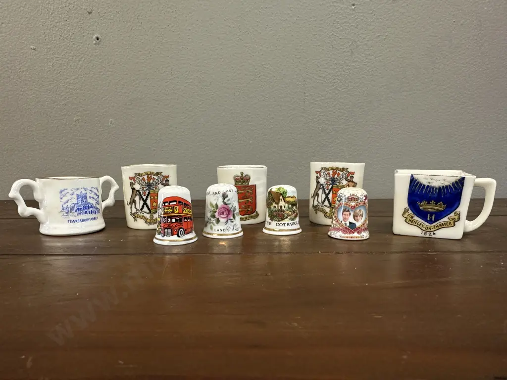 Vintage Crested Souvenir Miniature Cups & Thimbles English Themed Image 1++