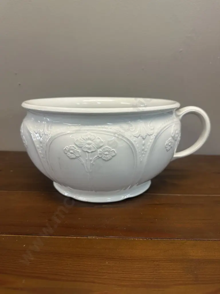 Antique J&G Meakin White Chamber Pot Image 1++