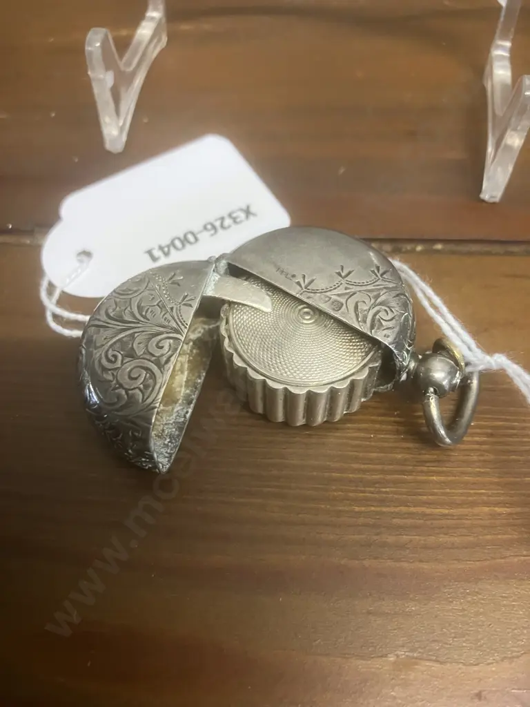Edwardian Sterling Silver Sovereign Case Hallmarked Chester 1902 Image 1++