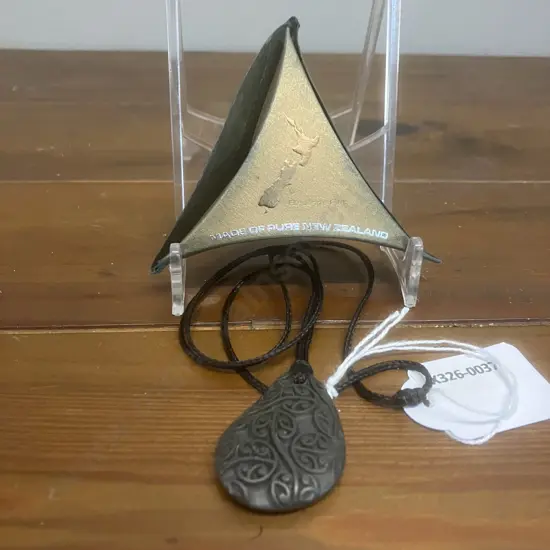 Birdlings Flat (NZ) Carved Touchstone Pendant With Original Box (Carved from Birdlings Flat Beach Stone)