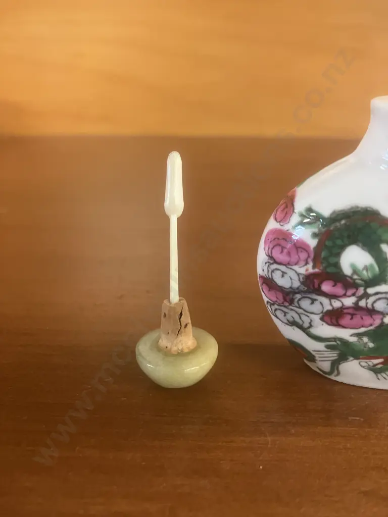 Dragon Scene Chinese Round Shaped Snuff Bottle With Original Green Stone Stopper & Spoon Image 1++