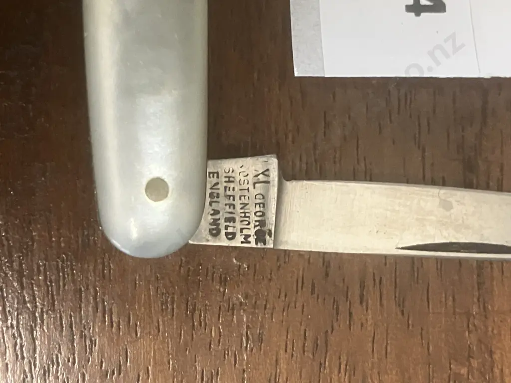 George Wostenholm Sheffield IXL Penknife  - Mother of Pearl 2 Blade Pocket Knife Image 1++