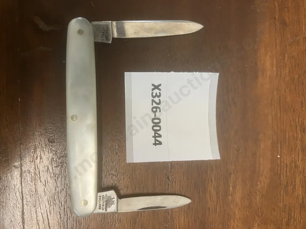 George Wostenholm Sheffield IXL Penknife  - Mother of Pearl 2 Blade Pocket Knife Image 1++