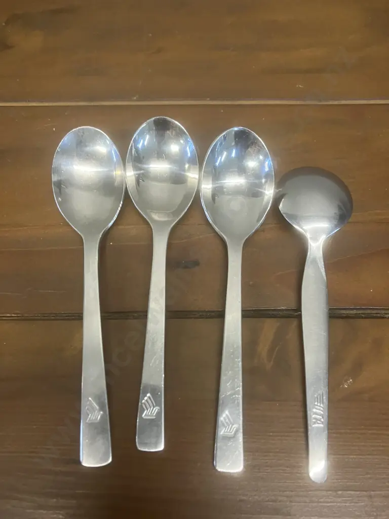 Vintage Air New Zealand Knife & Fork, Singapore Airlines Teaspoons x 3, UTA Teaspoon, Assorted Other Flatware Image 1++