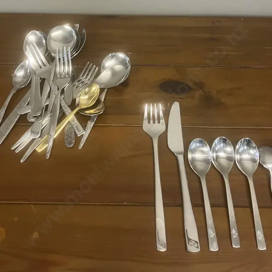 Vintage Air New Zealand Knife & Fork, Singapore Airlines Teaspoons x 3, UTA Teaspoon, Assorted Other Flatware