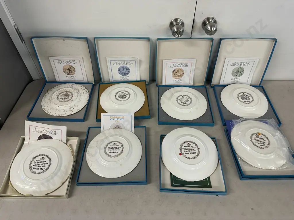 Coalport English Bone China 'The Christmas Plate' Series From 1976 to 1983 With Original Boxes Image 1++