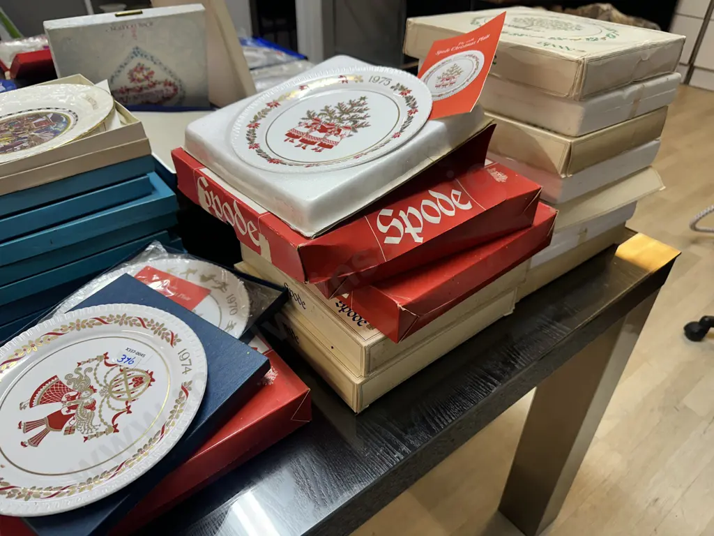 Spode English Bone China 'Christmas Plate' Series From 1971 to 1979 Plus 1981 Most Have Original Boxes Image 1++