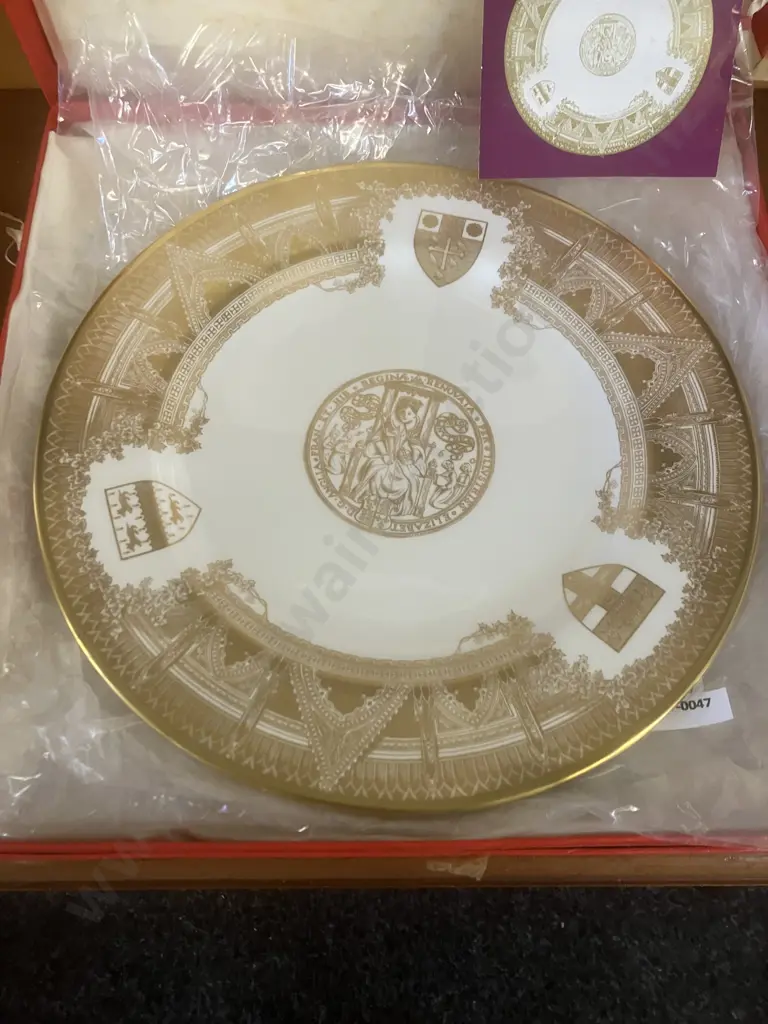 Vintage Spode English Bone China 'The Westminster Abbey Plate 1065-1965' With Original Box Image 1++