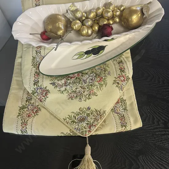 Aotea NZ Serving Plate, Zitam Dish With Faux Fruit & Table Runner