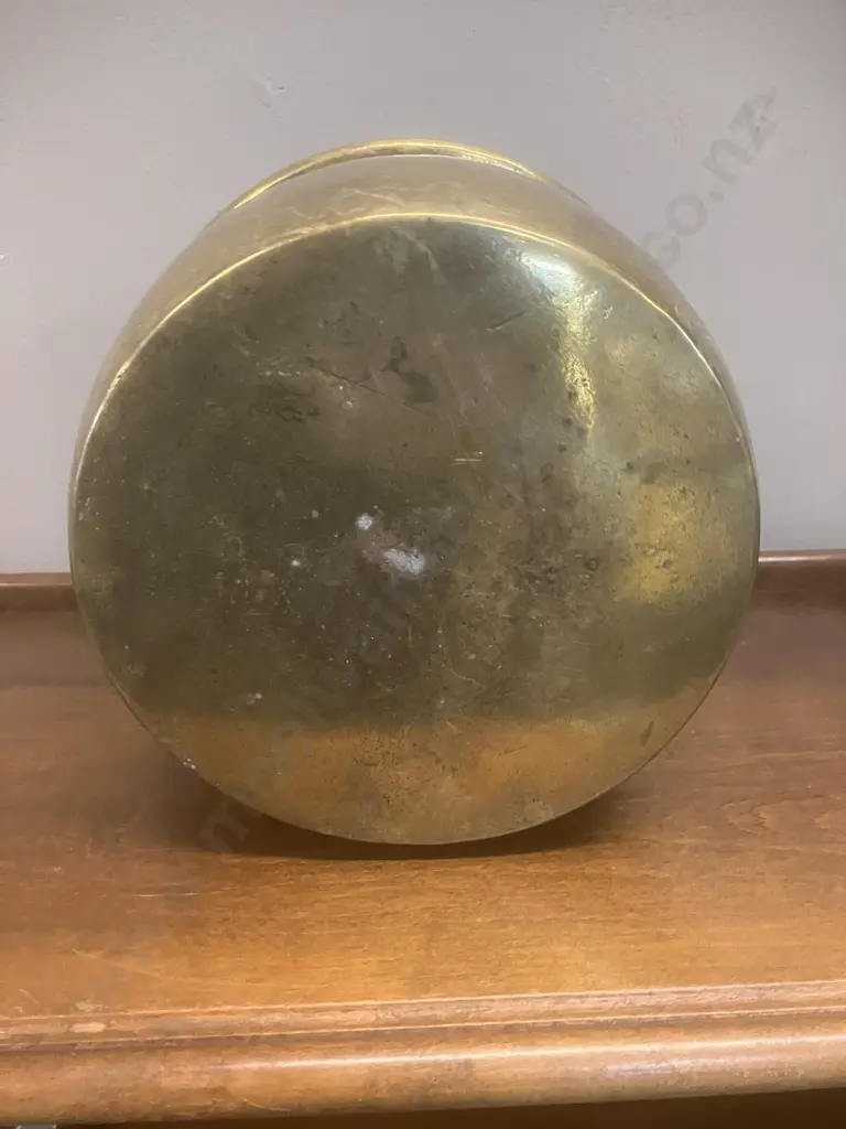 Vintage Brass Pan. 11.5 x 19cm Image 1++