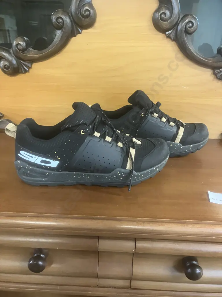 Sidi Atomus MTB Shoes Size UK10.5 Image 1++