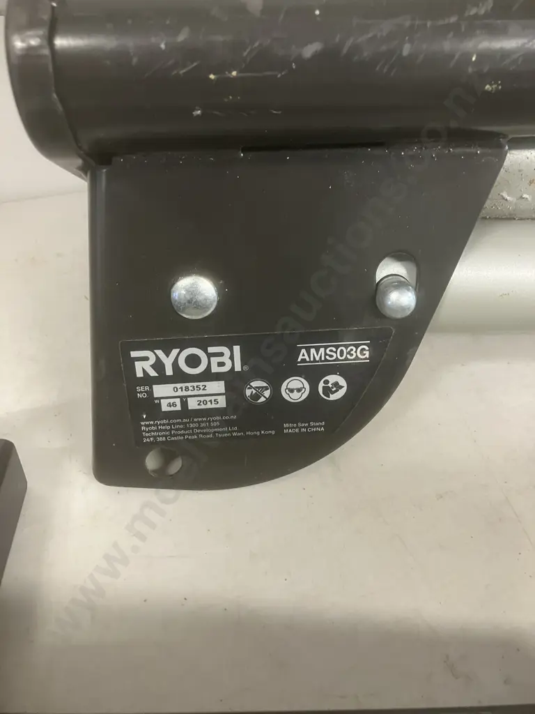 Ryobi Universal Mitre Saw Stand AMS03G Image 1++