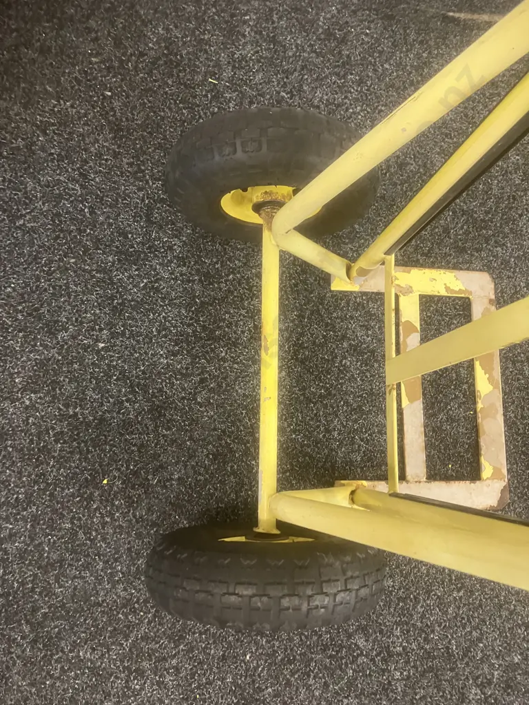 Stanley Steel Hand Truck Image 1++
