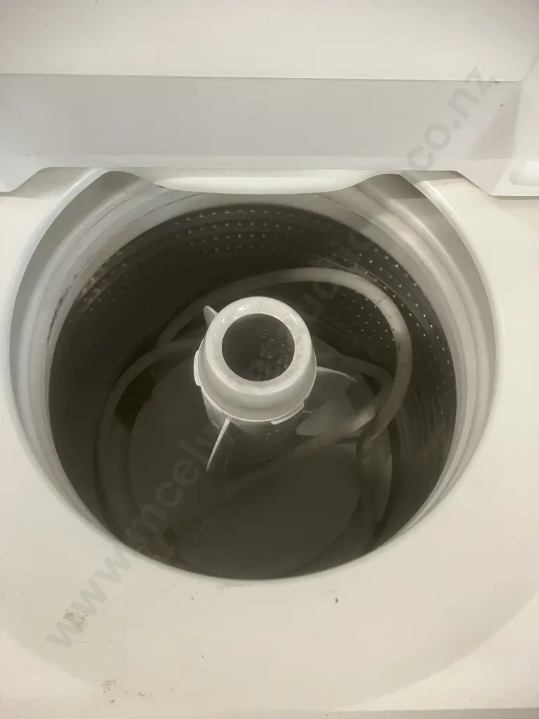 Fisher & Paykel Kelvinator Excellence 5.5Kg Top Loader Smart Drive Washing Machine Model GW508K, #AAL588590 Image 1++