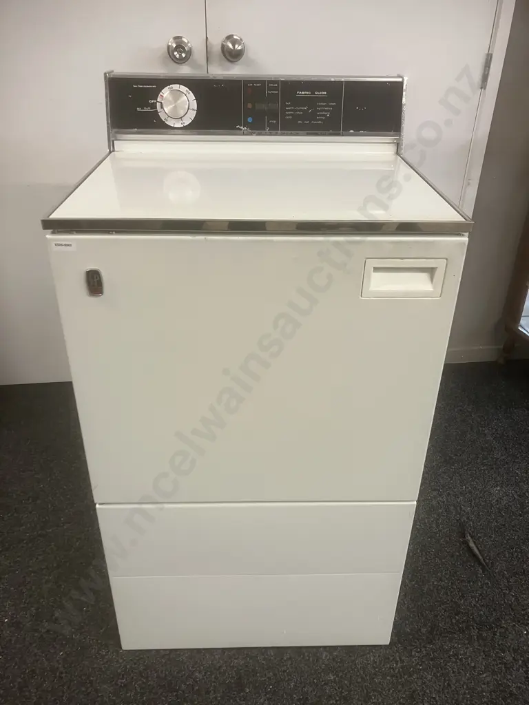 Vintage Fisher & Paykel Whiteway 405 Clothes Dryer Image 1++