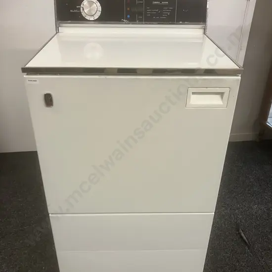 Vintage Fisher & Paykel Whiteway 405 Clothes Dryer