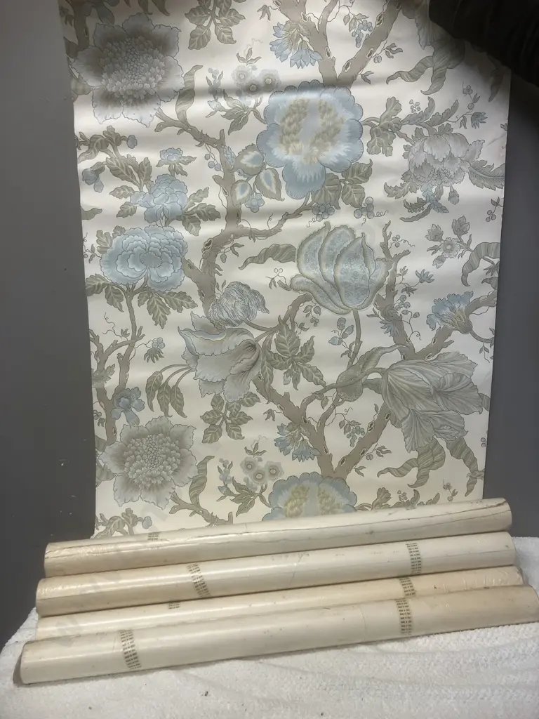 Italian Wallpaper x 5 Rolls With 1 Part Roll Image 1++