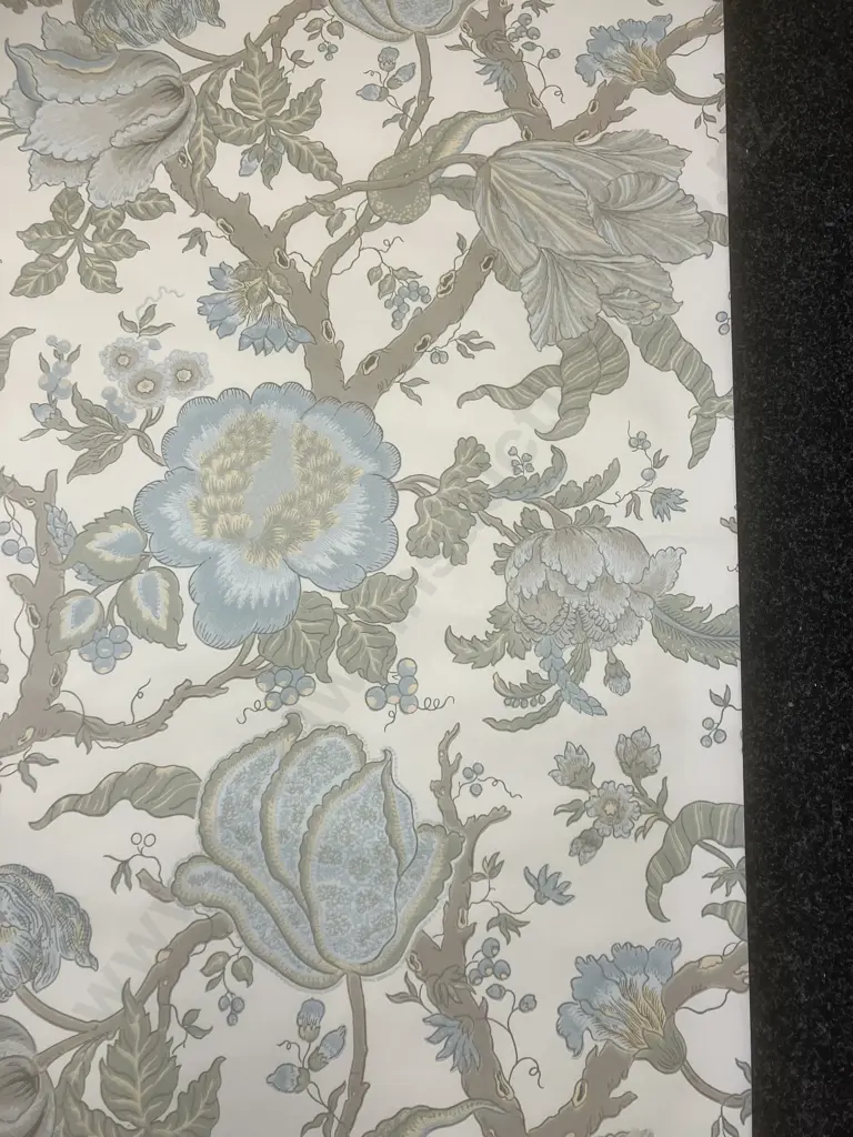 Italian Wallpaper x 5 Rolls With 1 Part Roll Image 1++