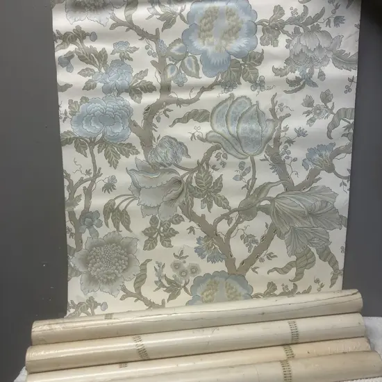 Italian Wallpaper x 5 Rolls With 1 Part Roll