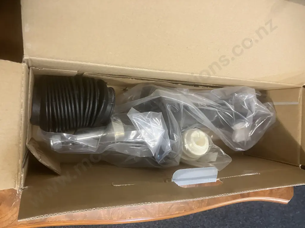 Code9 Shock Absorber P/N 929006L Holden Spark D915 F LH / SAS-929006L Use For Chevrolet Spark (M300) 07.2010-F Image 1++